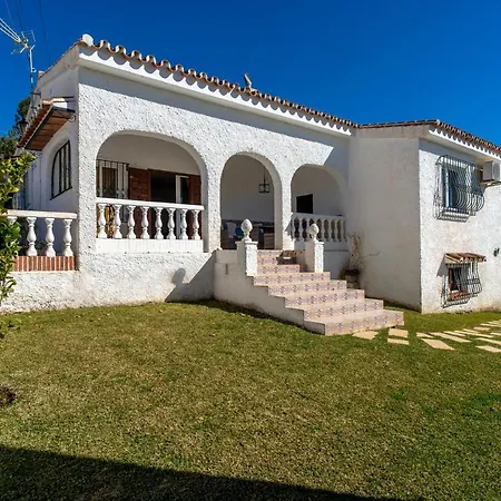 Isabel Private Pool Casasol